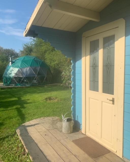 Hotel Ceridwen Glamping, Double Decker Bus And Yurts Llandysul Exterior foto